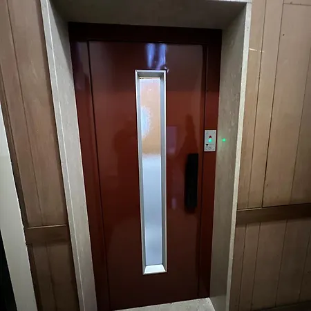 Elegante In Parco Apartment