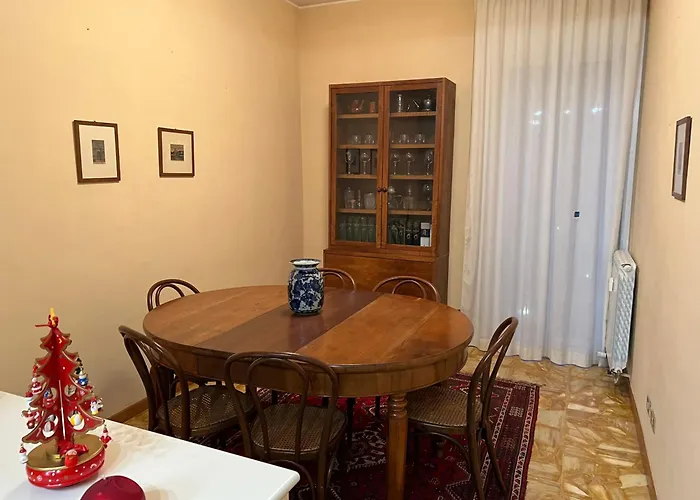 Elegante In Parco * 브레시아